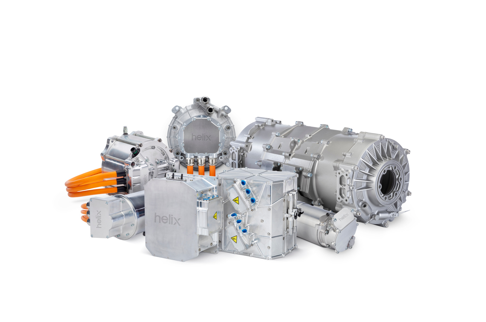 SMALL_Helix_marks_25th_anniversary_of_foundation_of_Integral_Powertrain (3)